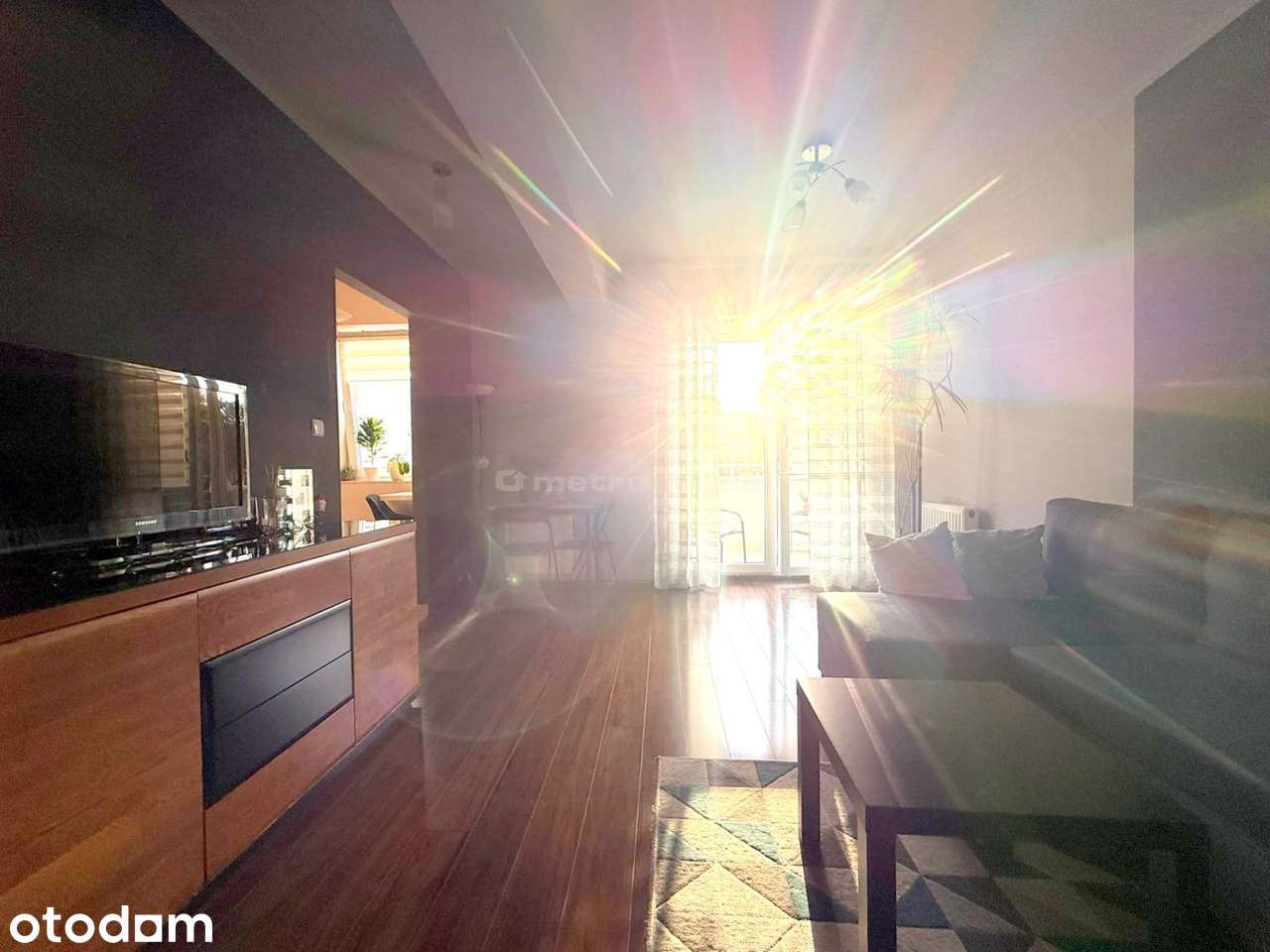 54,9m2/2 pokoje/duży balkon z widokiem na Park