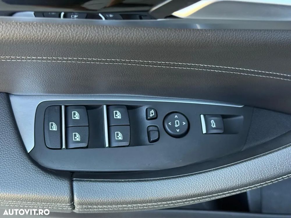 BMW X3 xDrive20d AT xLine - 17