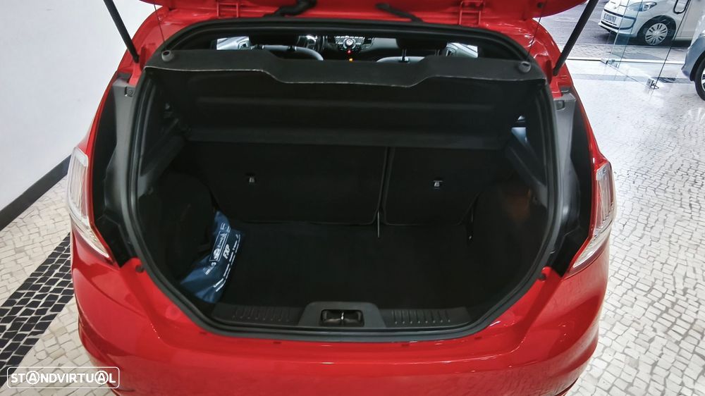 Ford Fiesta 1.0 T EcoBoost STLine - 21