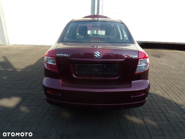 Części - Suzuki SX4 I 1.6 16V 107 KM SEDAN 08R - 4
