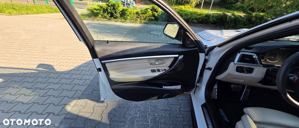 BMW Seria 3 - 28