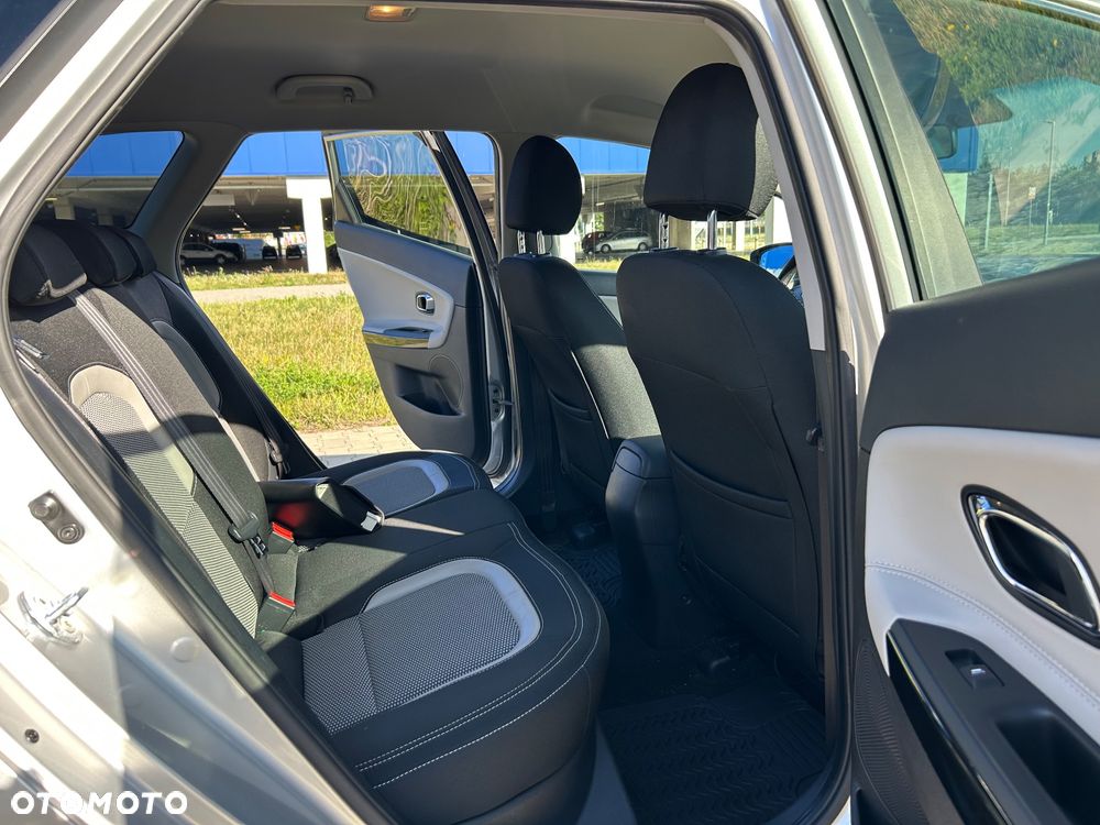 Kia Ceed - 17