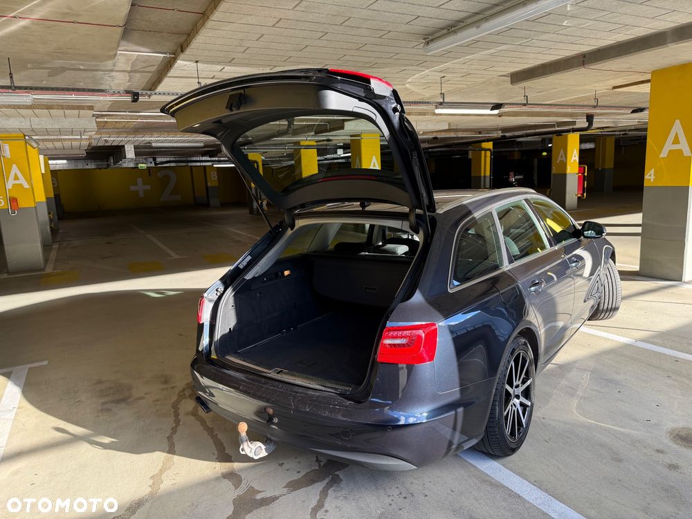Audi A6 Avant - 16