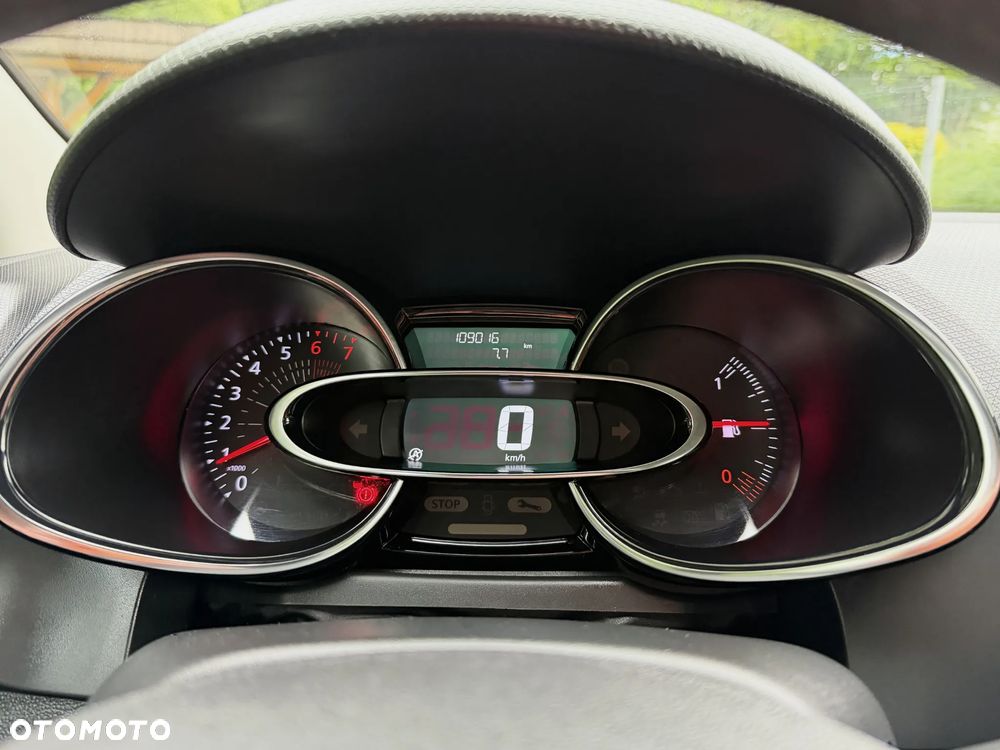 Renault Clio ENERGY TCe 90 Start & Stop LIMITED 2018 - 22