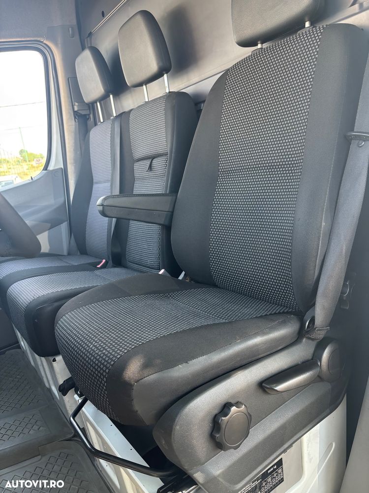 Mercedes-Benz Sprinter - 7
