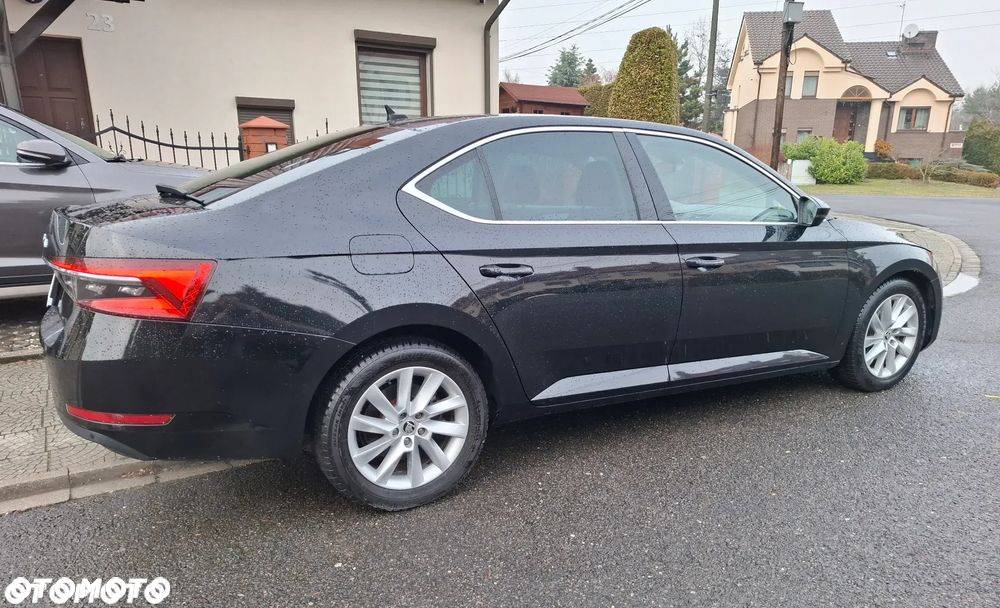 Skoda Superb 1.5 TSI ACT Style - 9