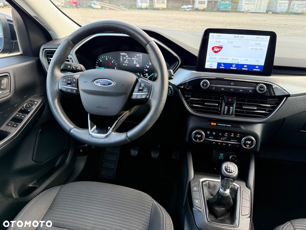 Ford Kuga 2.0 EcoBlue Hybrid TITANIUM X - 4