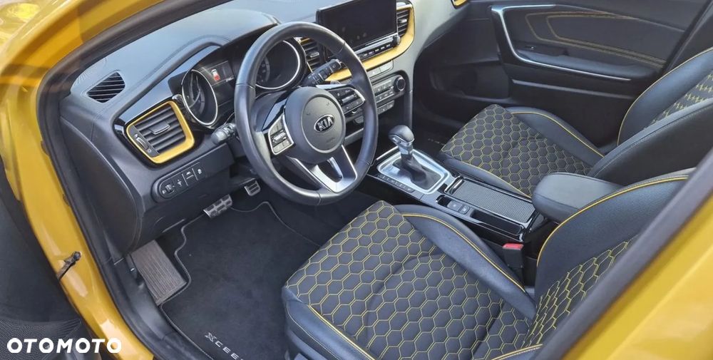 Kia XCeed 1.4 T-GDI L Business Line DCT - 7