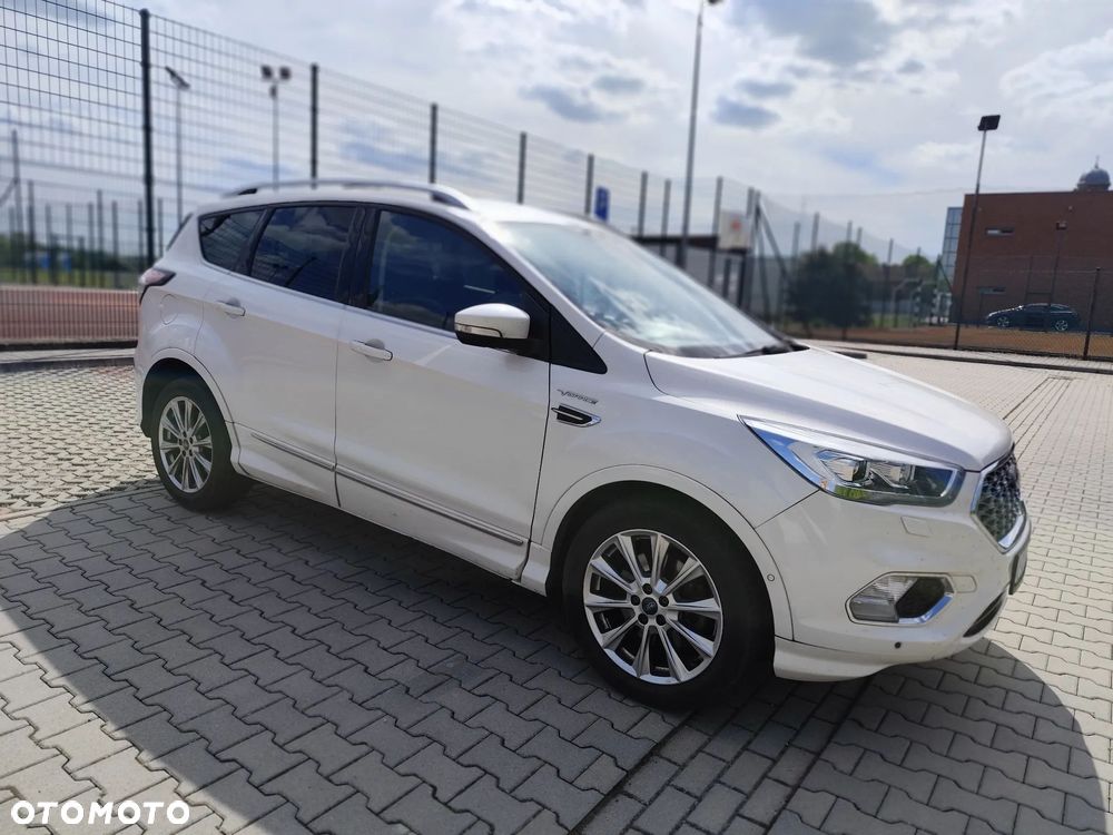 Ford Kuga - 2