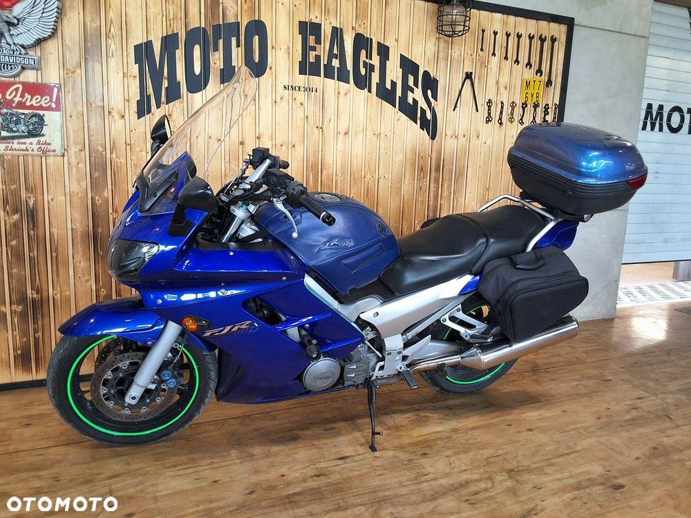 Yamaha FJR - 16