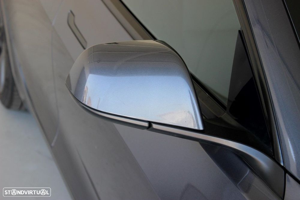 Tesla Model 3 - 6