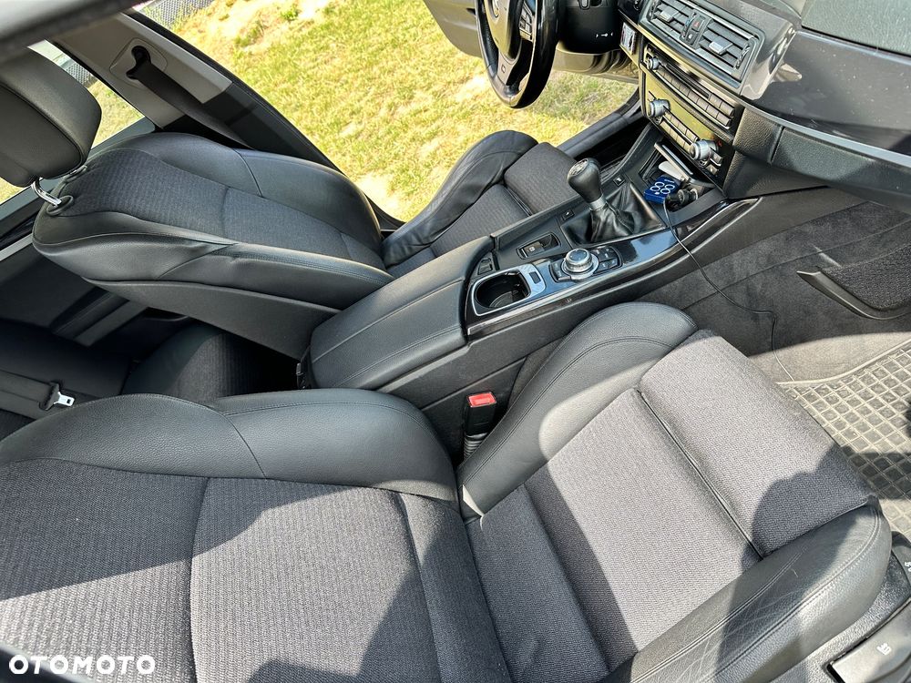 BMW Seria 5 520d - 10