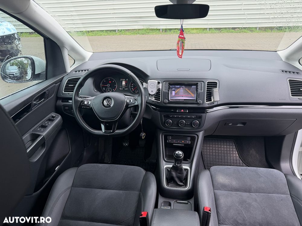 Volkswagen Sharan - 14