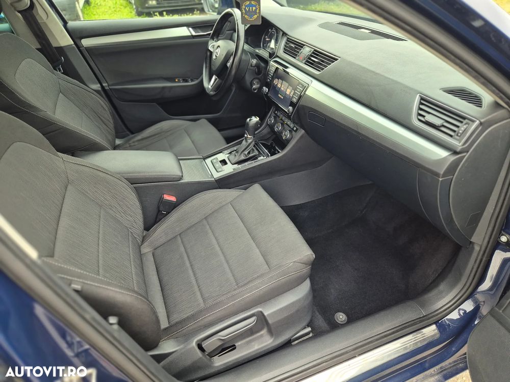 Skoda Superb 2.0 TDI DSG Ambition - 6