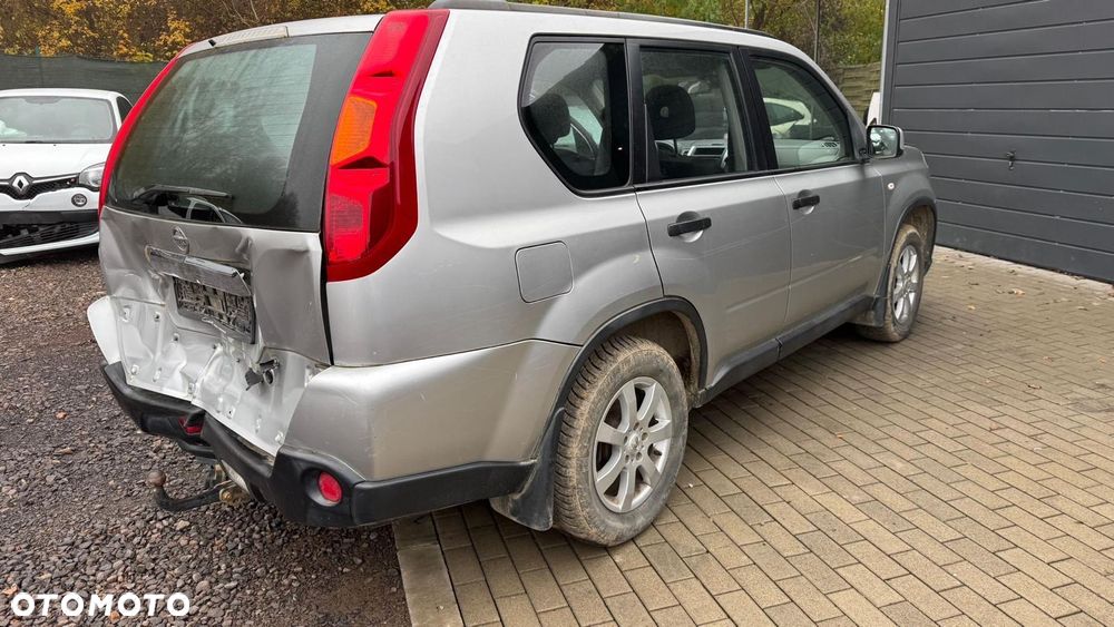 Nissan X-Trail 2.0 dCi 4x4 DPF XE - 5