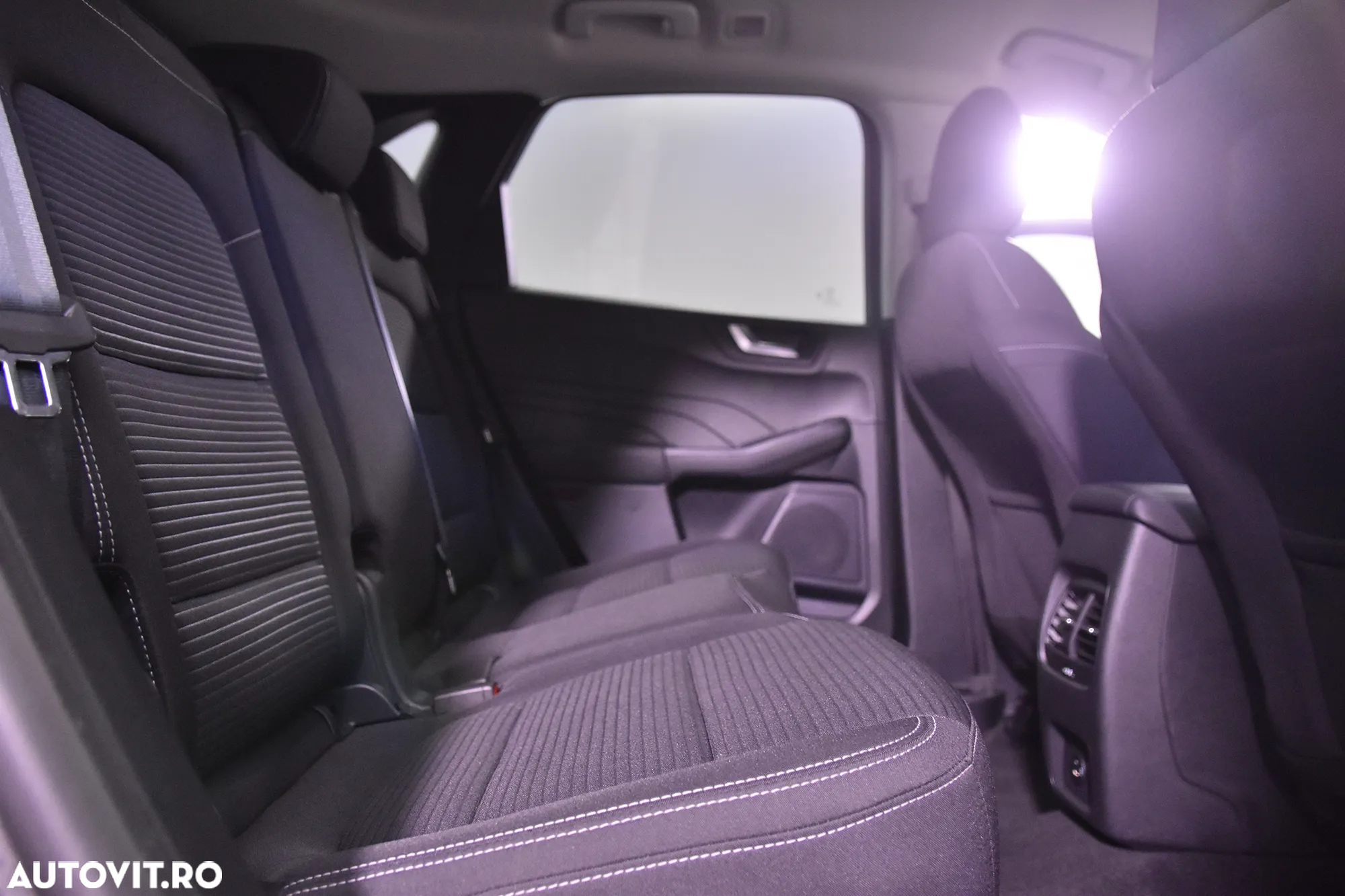Ford Kuga 2.5 Duratec PHEV ACTIVE - 12