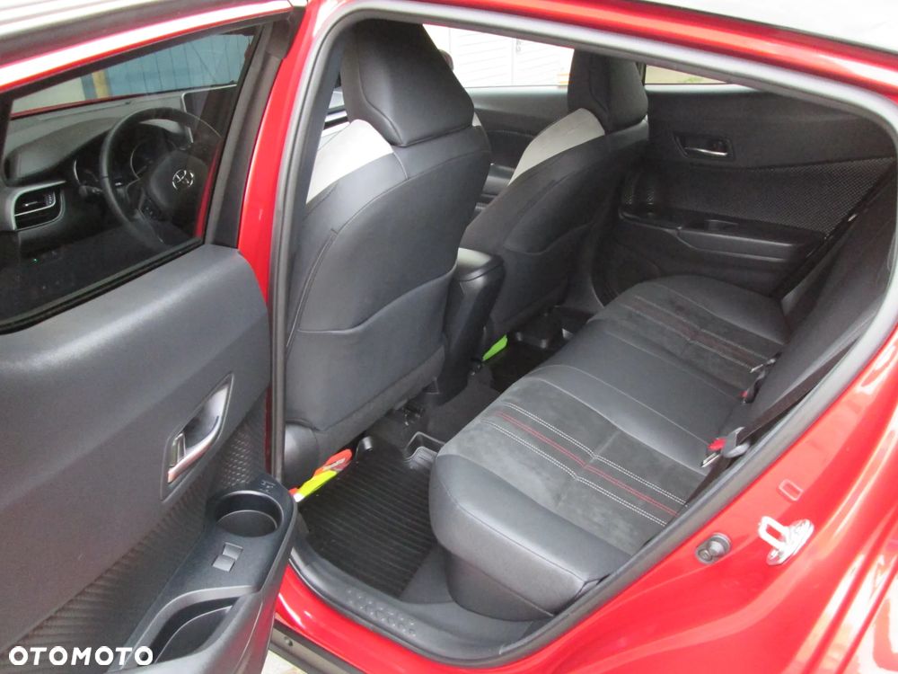 Toyota C-HR 2.0 Hybrid GR Sport - 13