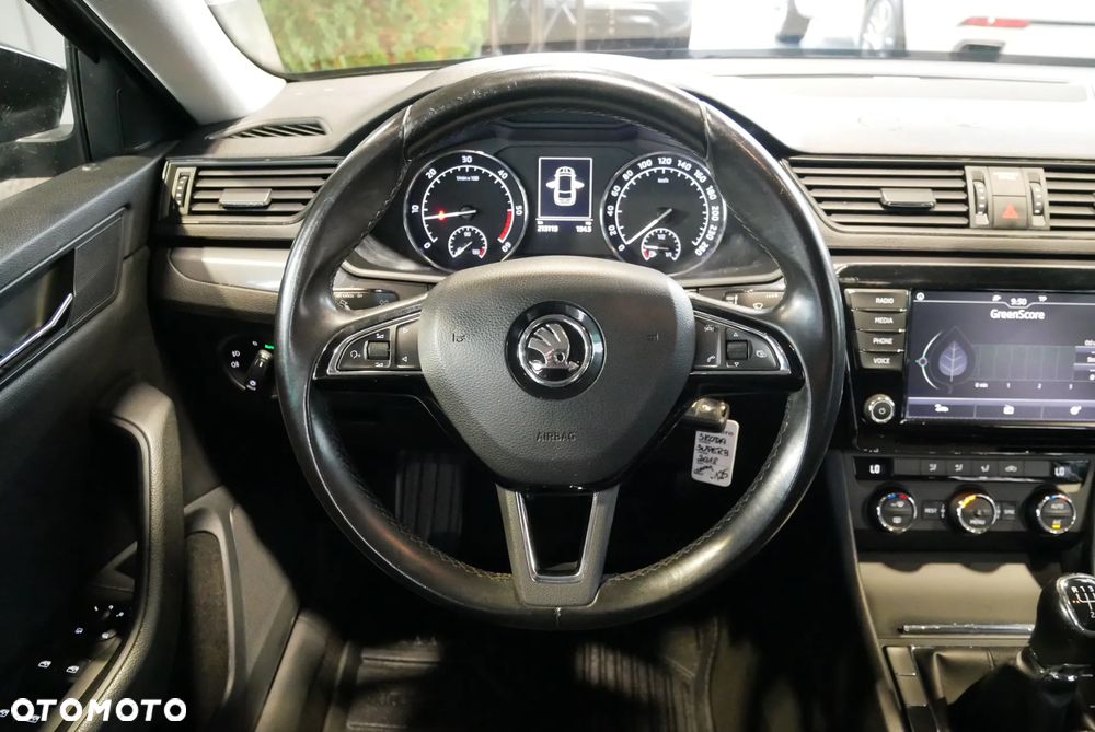 Skoda Superb - 21