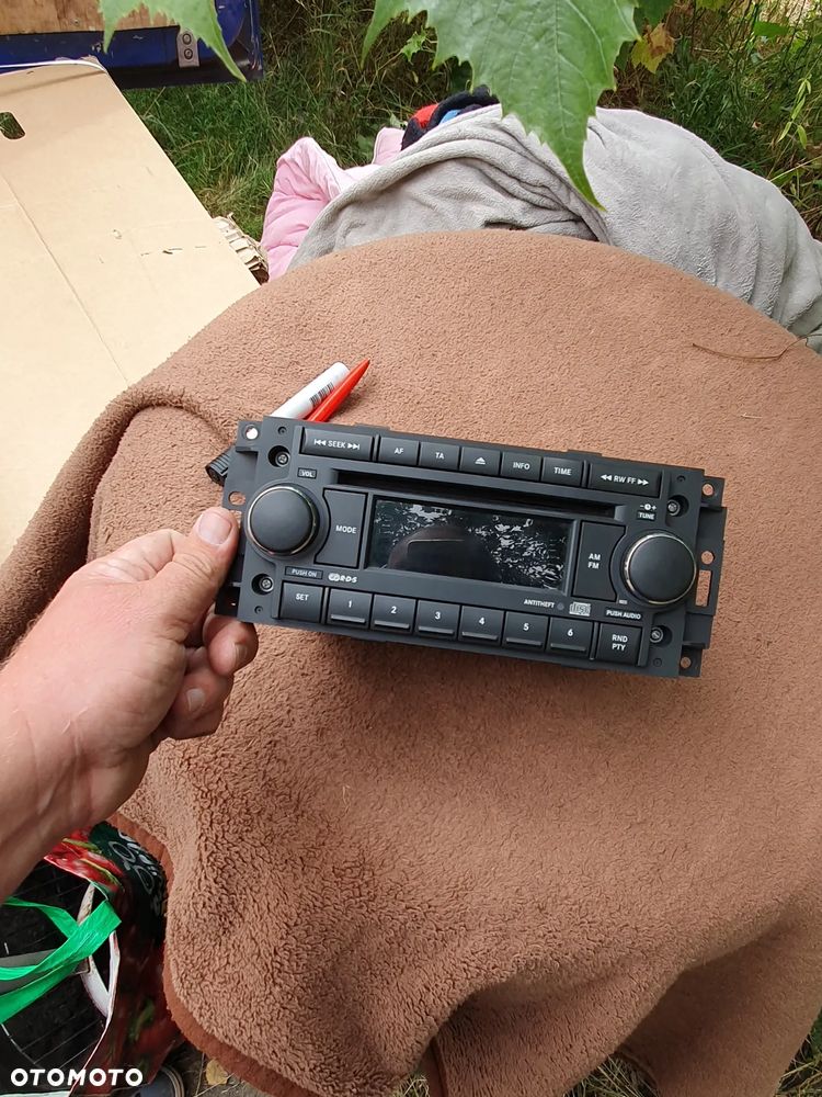 Radio Chrysler 300 Dodge Charger Magnum 5064067AF P05064067AF - 2