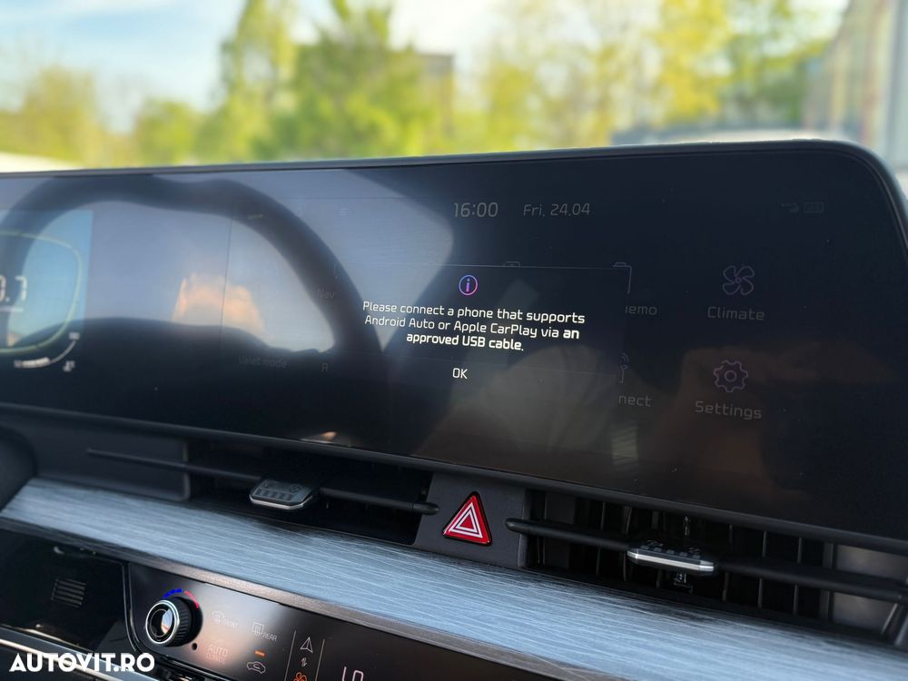 Kia Sportage 1.6 T-GDI MHEV 7DCT HP 4x4 Business Line - 28