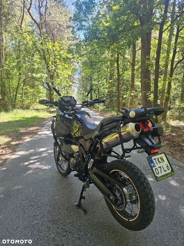 Yamaha XTZ - 9