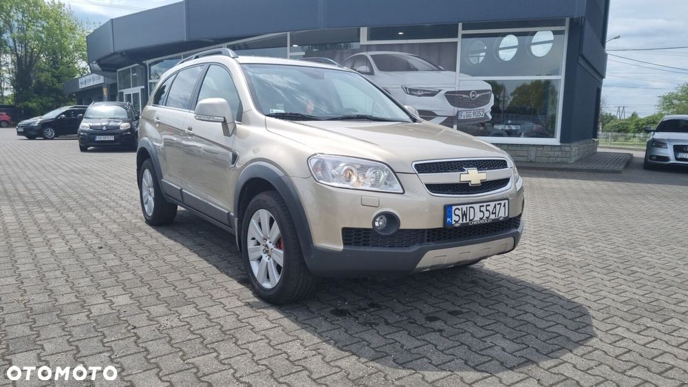 Chevrolet Captiva - 16