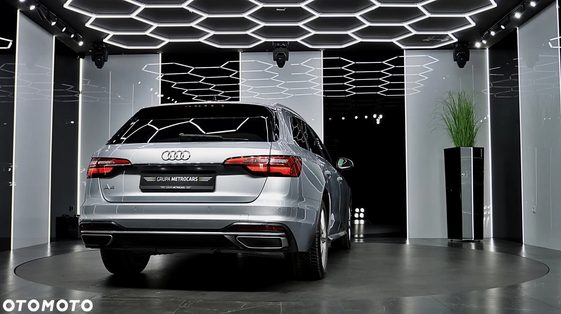Audi A4 Avant 35 TDI S tronic - 8