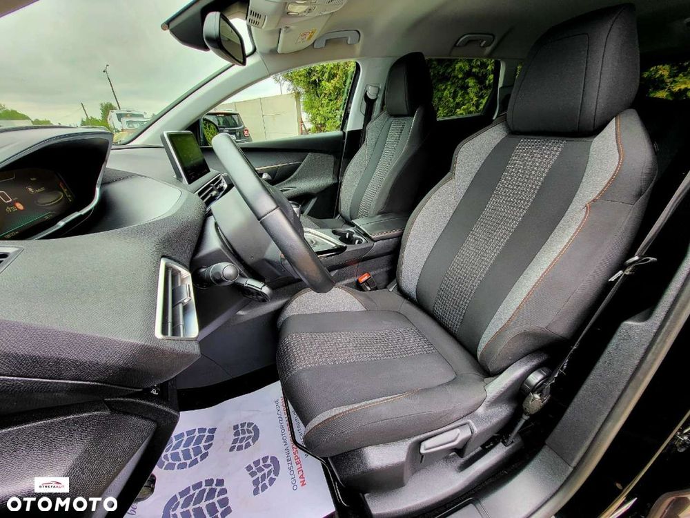 Peugeot 5008 - 5