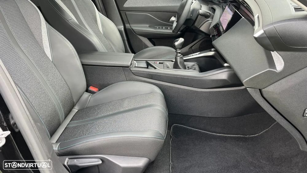 Peugeot 308 - 42