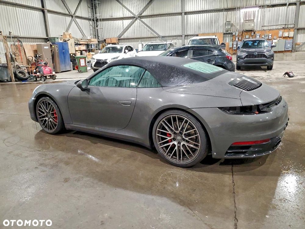 Porsche 911 Carrera PDK - 3