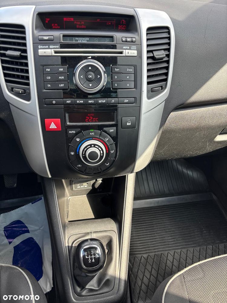 Kia Venga 1.4 L - 13