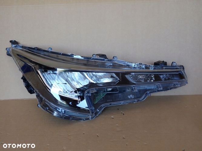 TOYOTA COROLLA E21 FULL LED HB KOMBI 18- reflektor prawy lampa prawa - 1