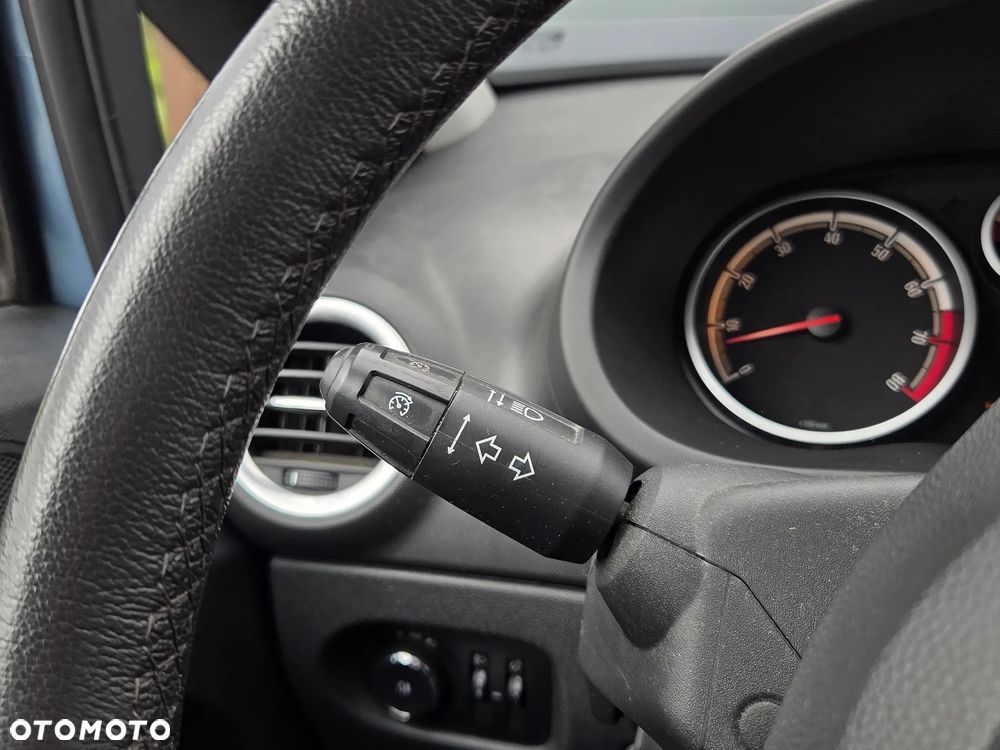 Opel Corsa 1.4 16V Energy - 10