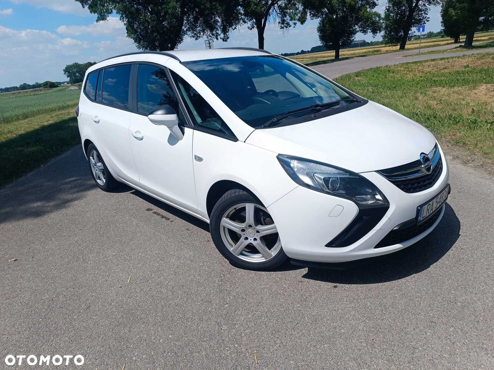 Opel Zafira - 2