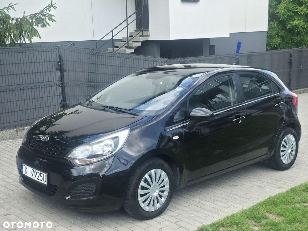 Kia Rio - 2