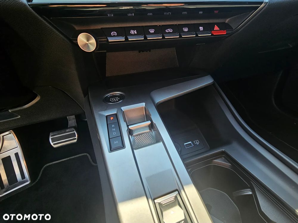 Peugeot 308 1.2 PureTech GT S&S EAT8 - 12