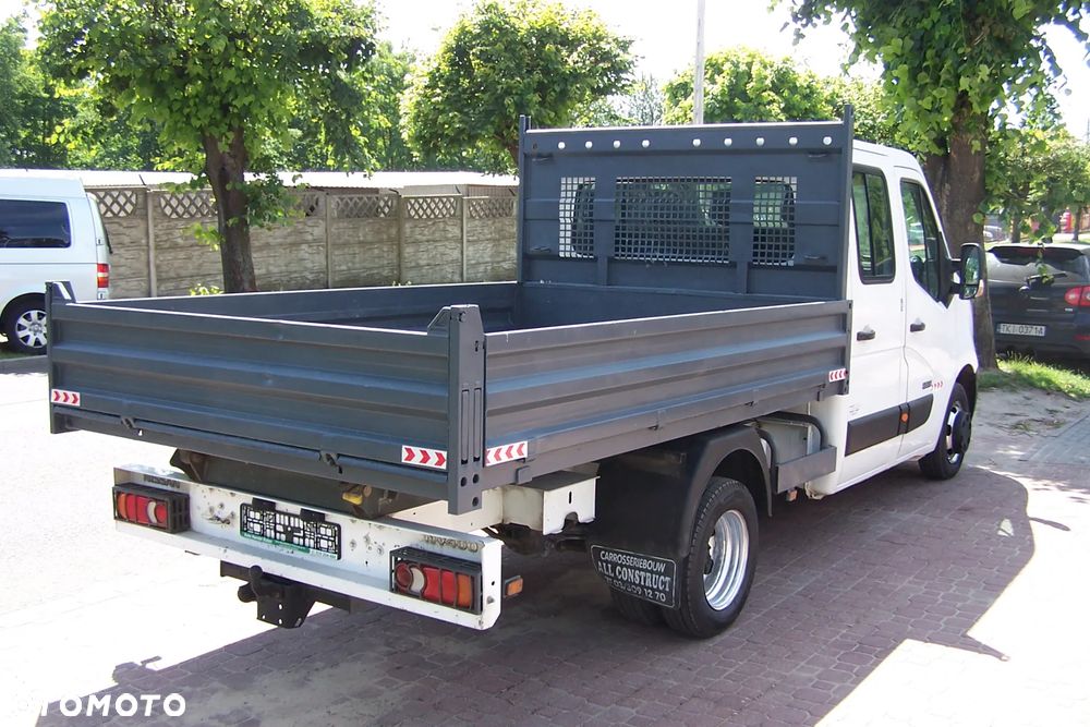 Nissan NV 400 - 4