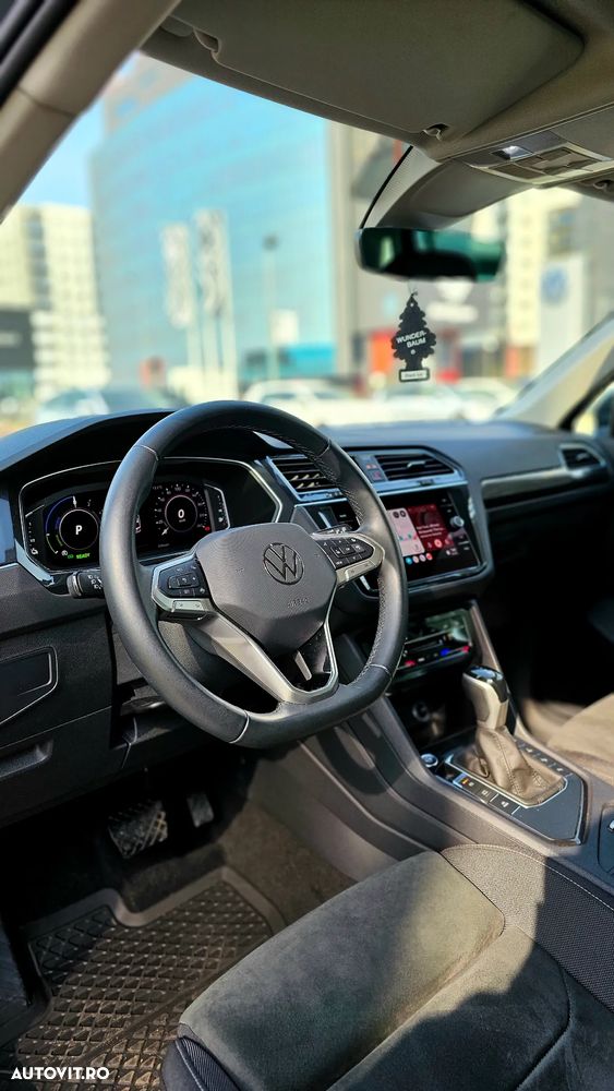 Volkswagen Tiguan ver-1-4-ehybrid-opf-elegance - 20