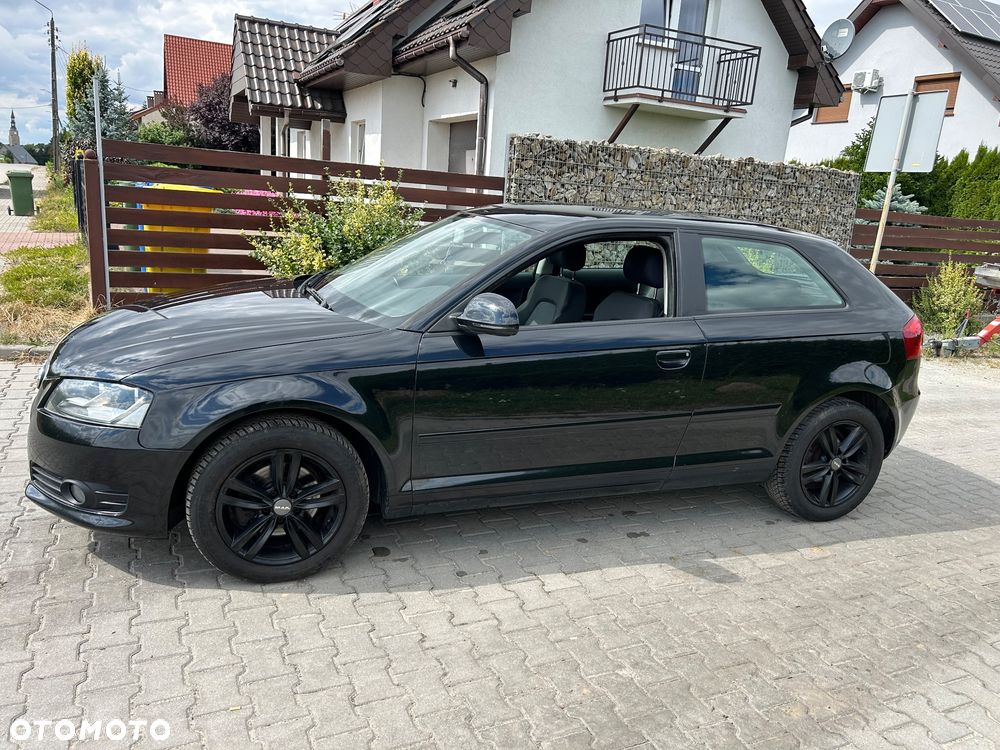 Audi A3 3-drzwiowe 1.8 TFSI Ambiente - 4