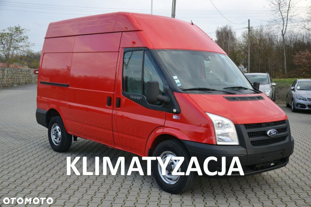 Ford Transit - 1