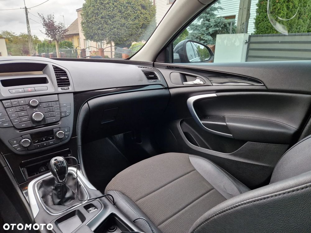 Opel Insignia - 21