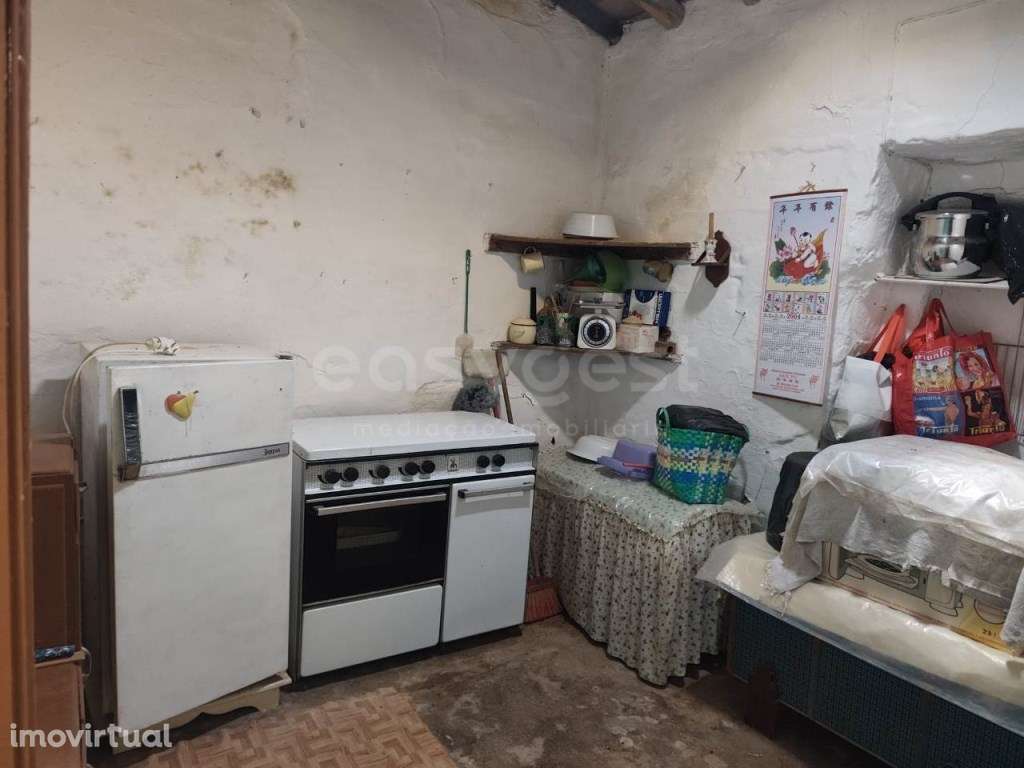 Moradia típica alentejana situada em Jungeiros, concelho de Aljustrel - Grande imagem: 3/25