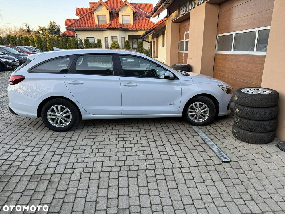 Hyundai i30 1.4 BlueDrive Comfort - 14