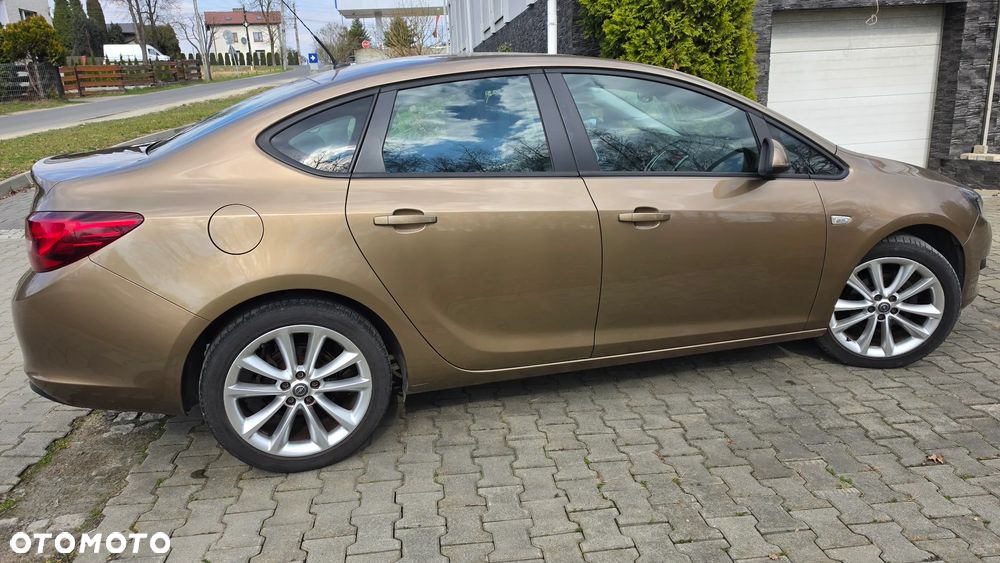 Opel Astra - 15