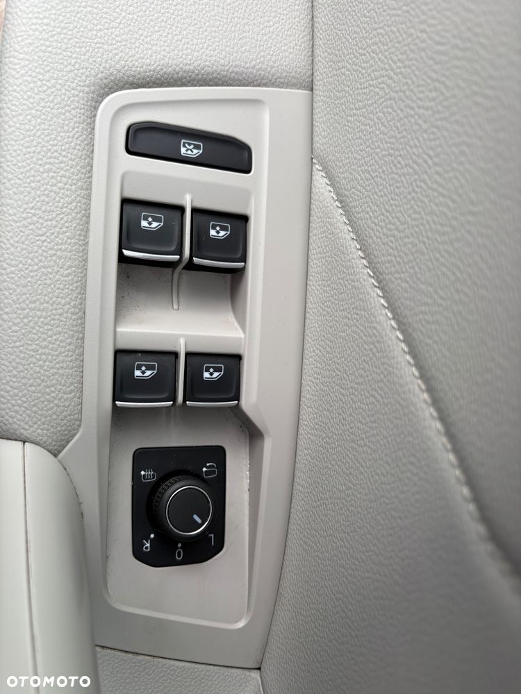 Volkswagen Tiguan Allspace 2.0 TDI 4Mot Elegance DSG - 22