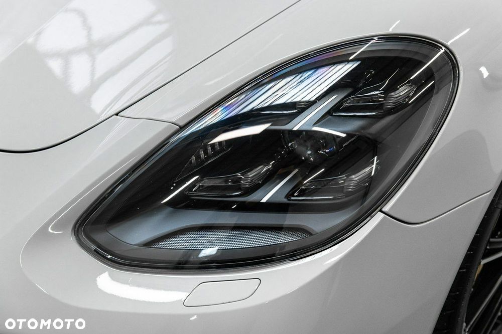Porsche Panamera Turbo - 13