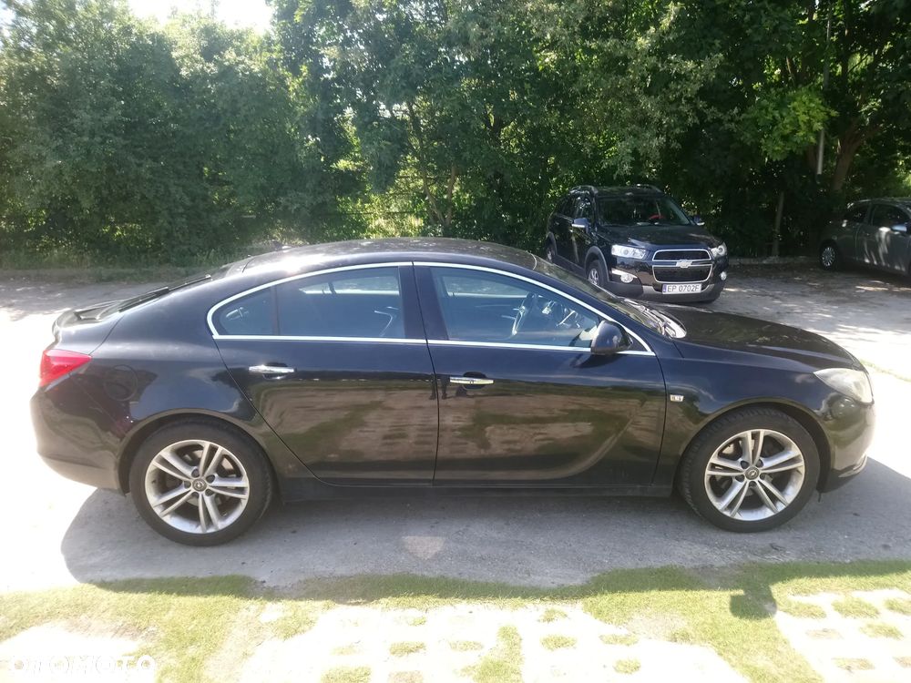 Opel Insignia 2.0 T Cosmo 4x4 - 2