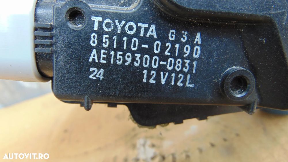 Ansamblu stergator cu motoras Toyota auris 1.4 benzina an 2007-2010 - 3