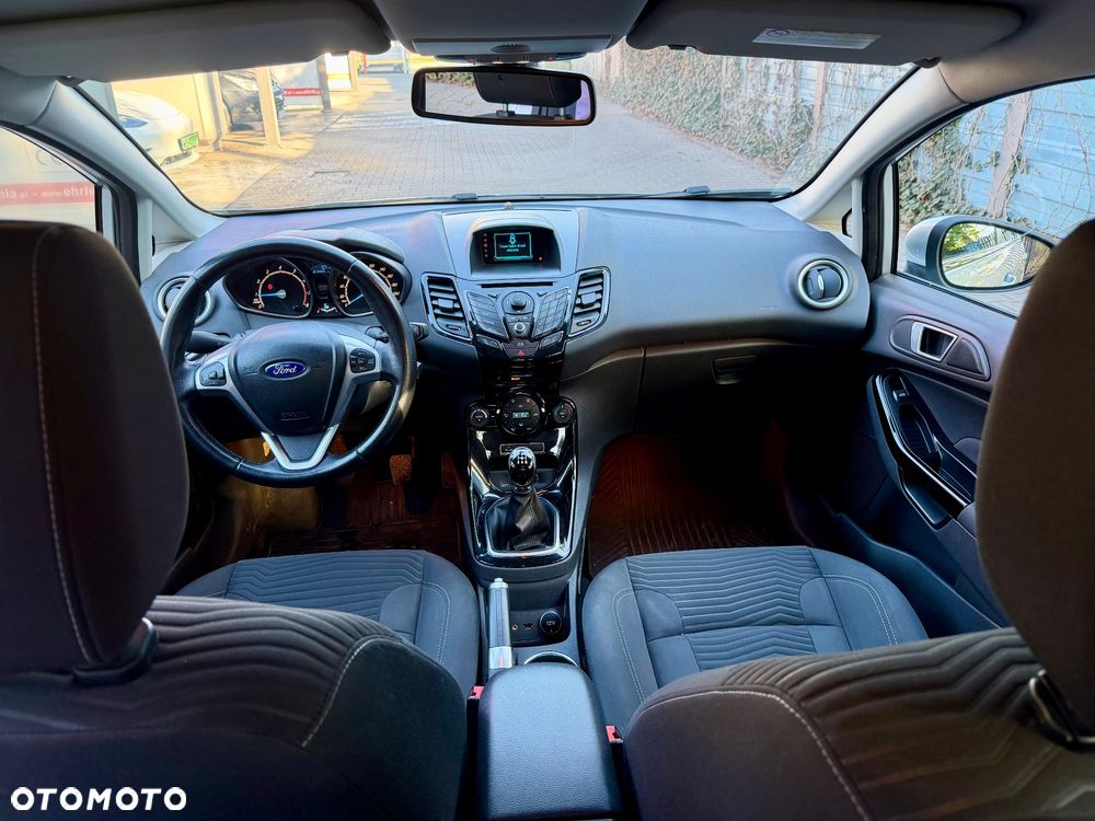 Ford Fiesta 1.0 Titanium X - 25