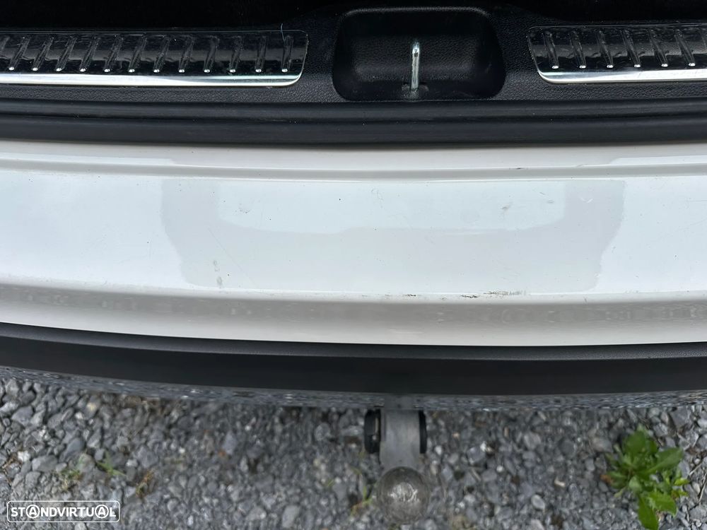 Mercedes-Benz GLC 300 e 4Matic - 13